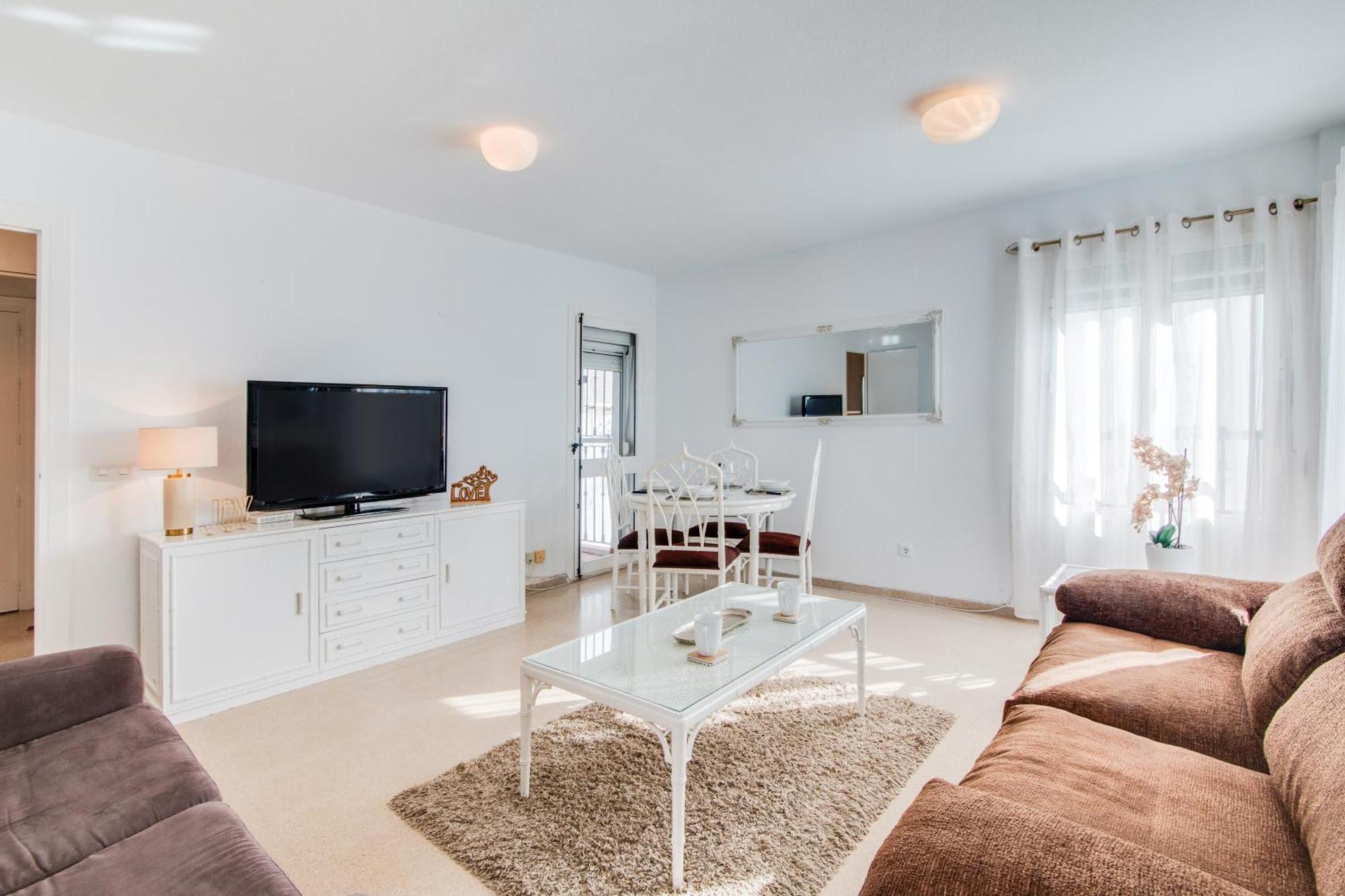 Close To The Beach, 5 Minutes Walk San Luis de Sabinillas Exterior photo