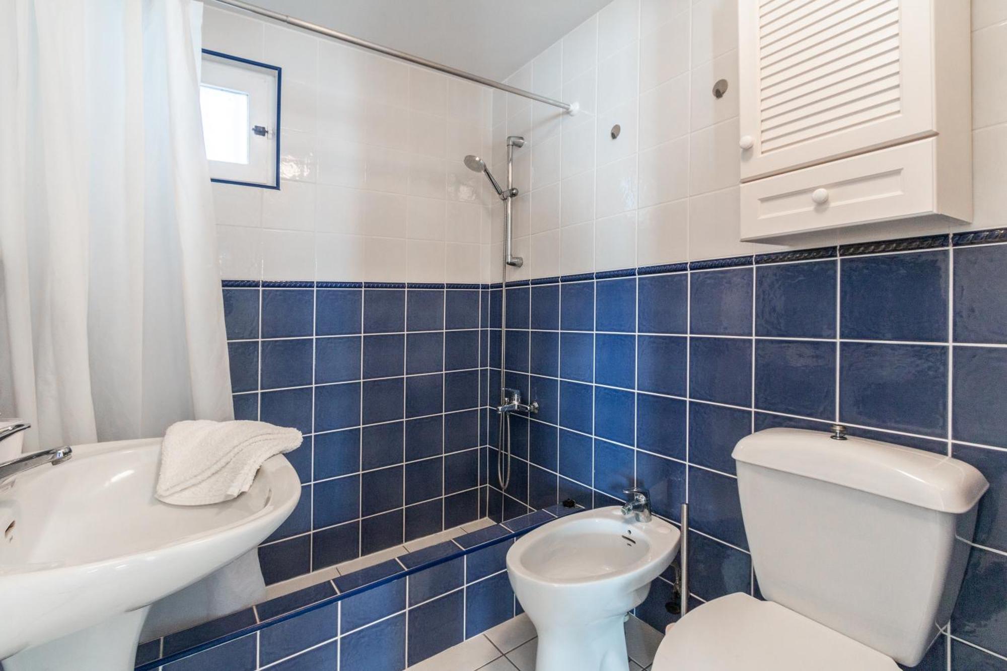 Close To The Beach, 5 Minutes Walk San Luis de Sabinillas Exterior photo