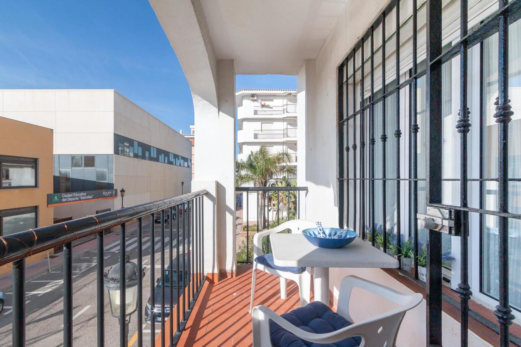 Close To The Beach, 5 Minutes Walk San Luis de Sabinillas Exterior photo